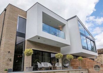 What are the Benefits of Using a Local Architect Near Me? | CODA Bespoke